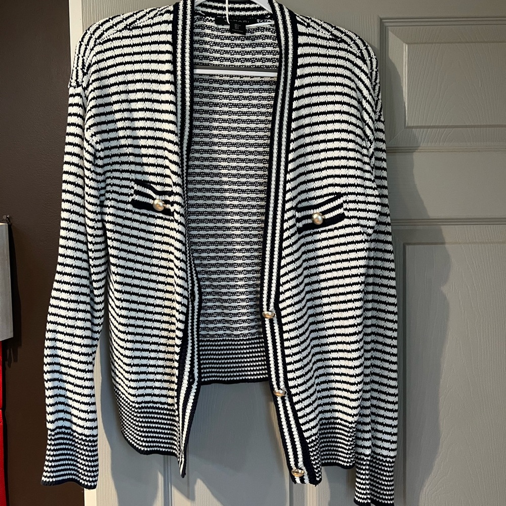 Striped Black and White Women's Sweater